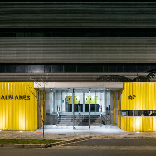 Retrofit Almares Building